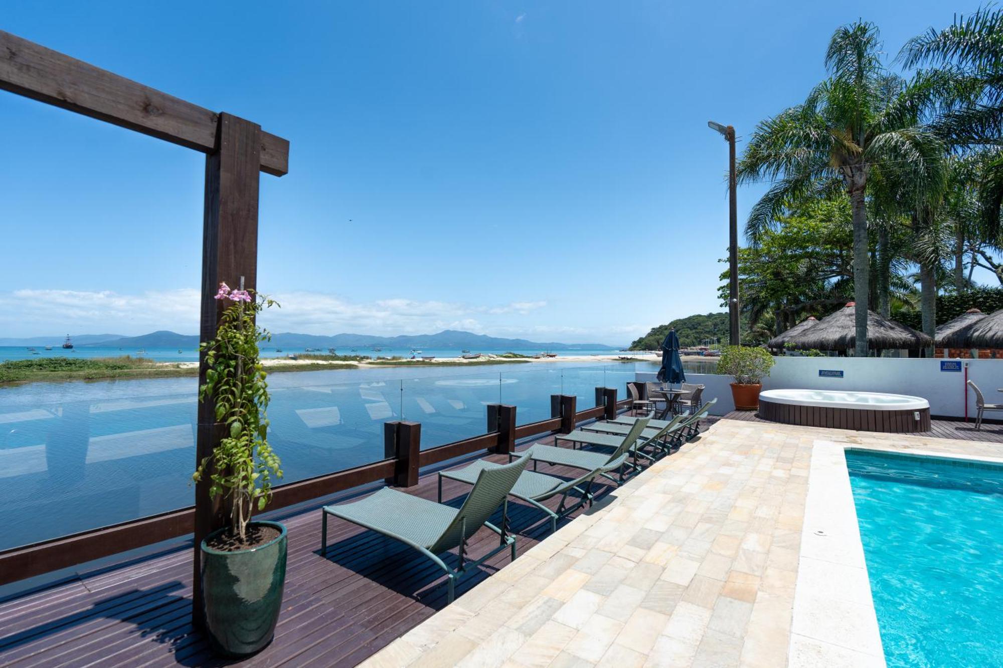 Costa Norte Ponta Das Canas Hotel フロリアノポリス エクステリア 写真