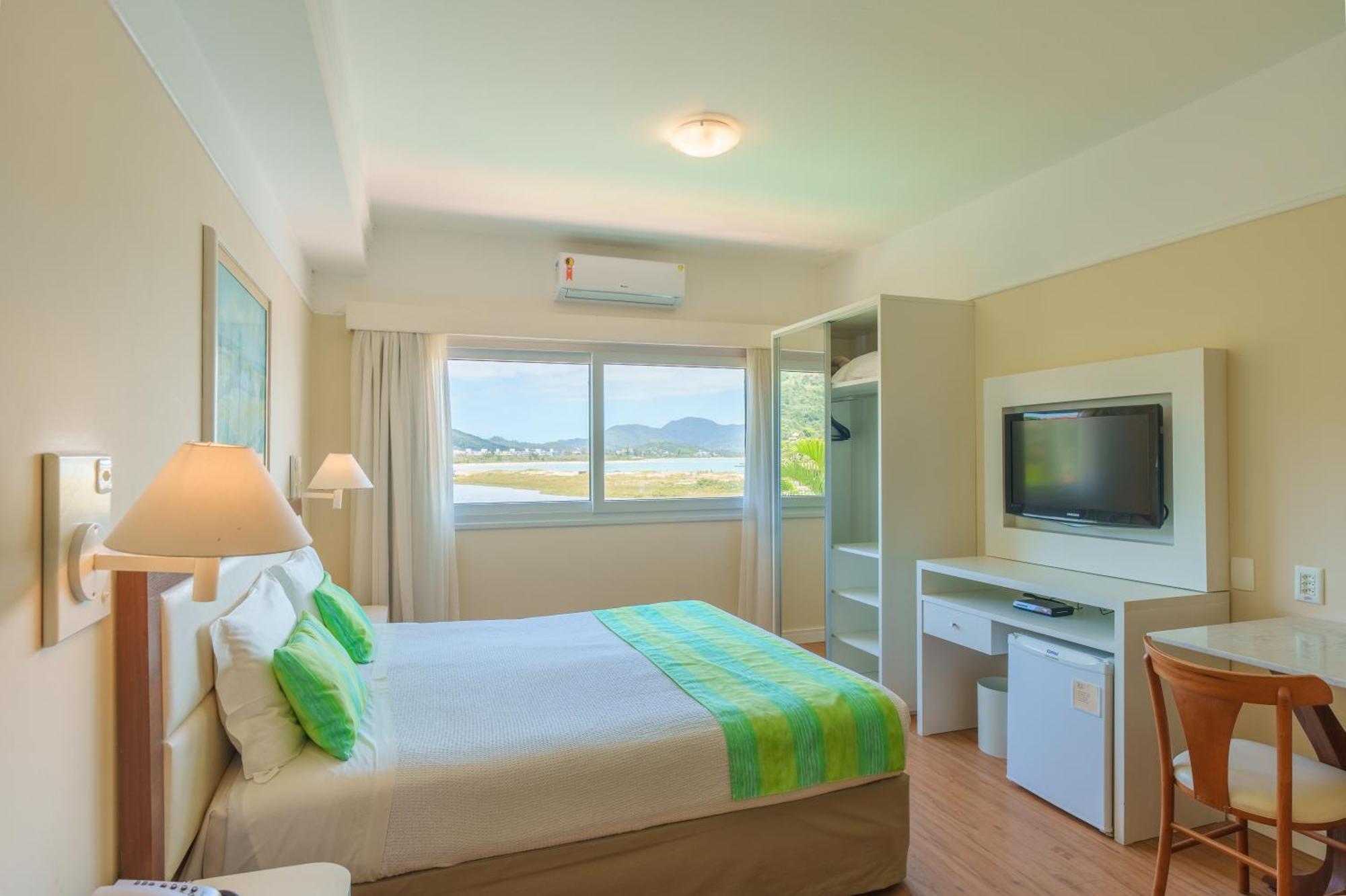 Costa Norte Ponta Das Canas Hotel フロリアノポリス エクステリア 写真